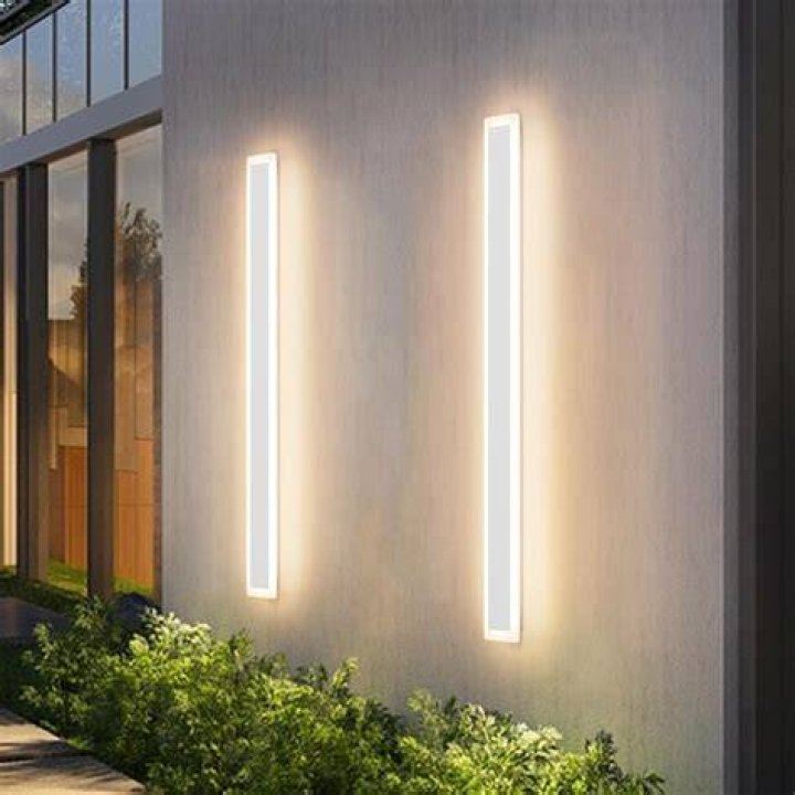 Do LED lights pull more amps