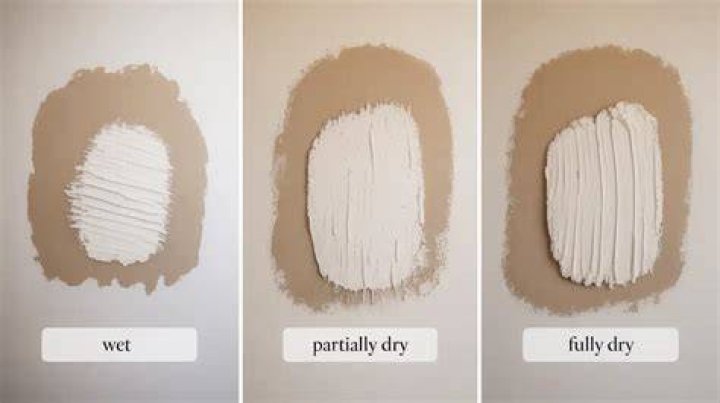 Does spackle dry hard