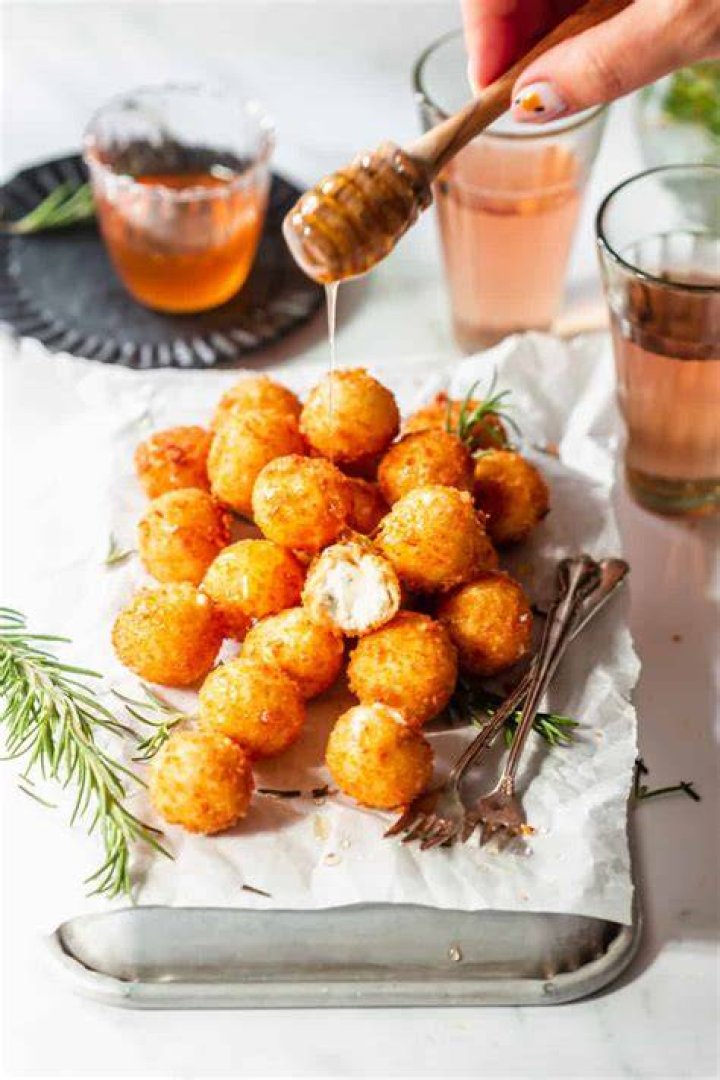 How is goat cheese produced
