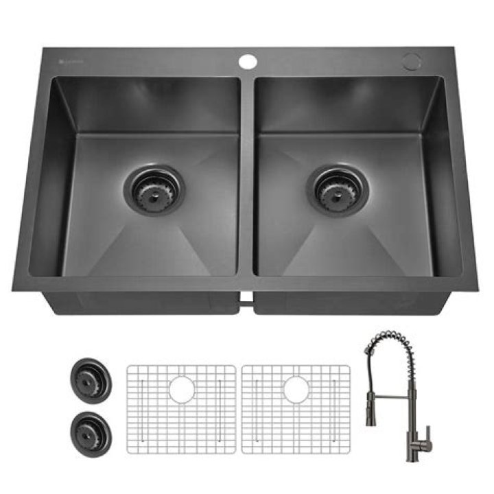 Is black stainless steel smudge proof