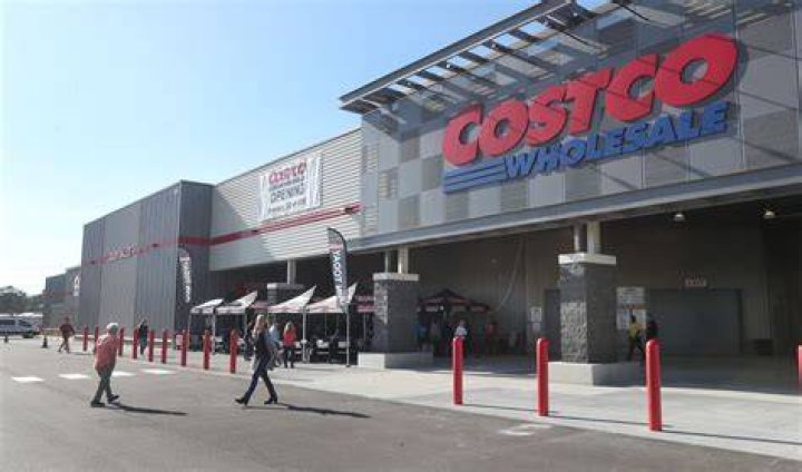 Is Costco a cash and carry