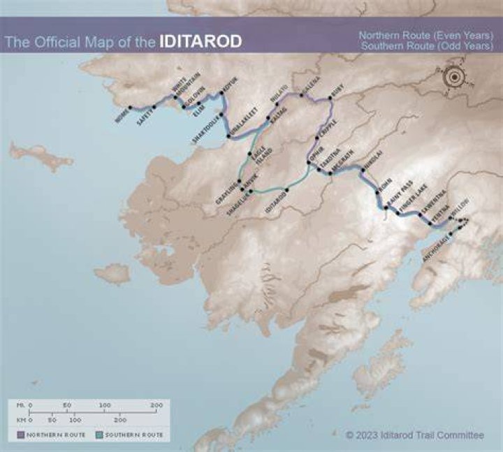 What does the word Gee mean for the Iditarod