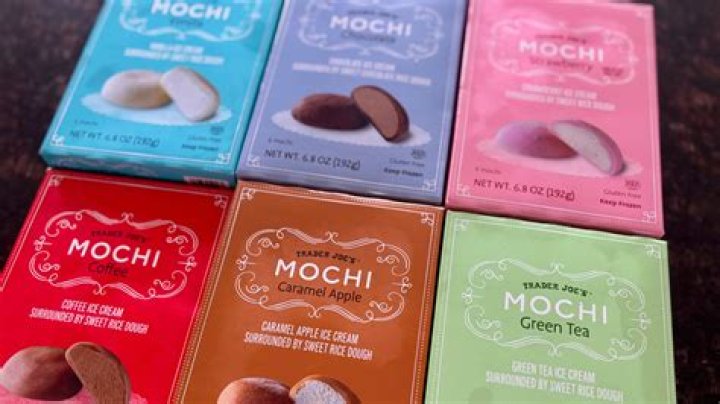 What flavors of Mochi does Whole Foods have