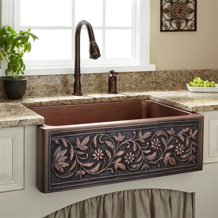 What is the best gauge for copper sinks