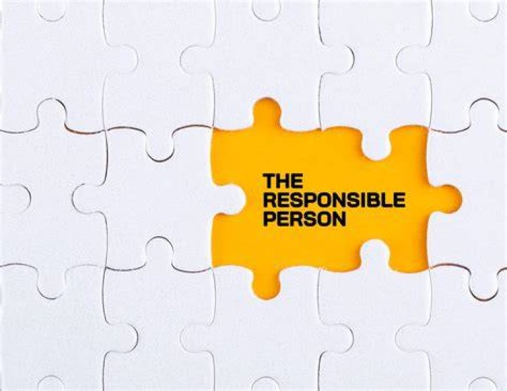 Who is responsible for regulating advertising