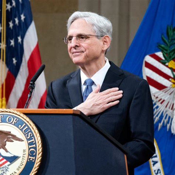 Who is the head of Mississippi local government