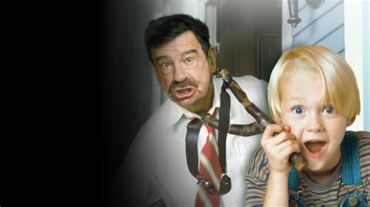 Why was Mr Wilson replaced on Dennis the Menace